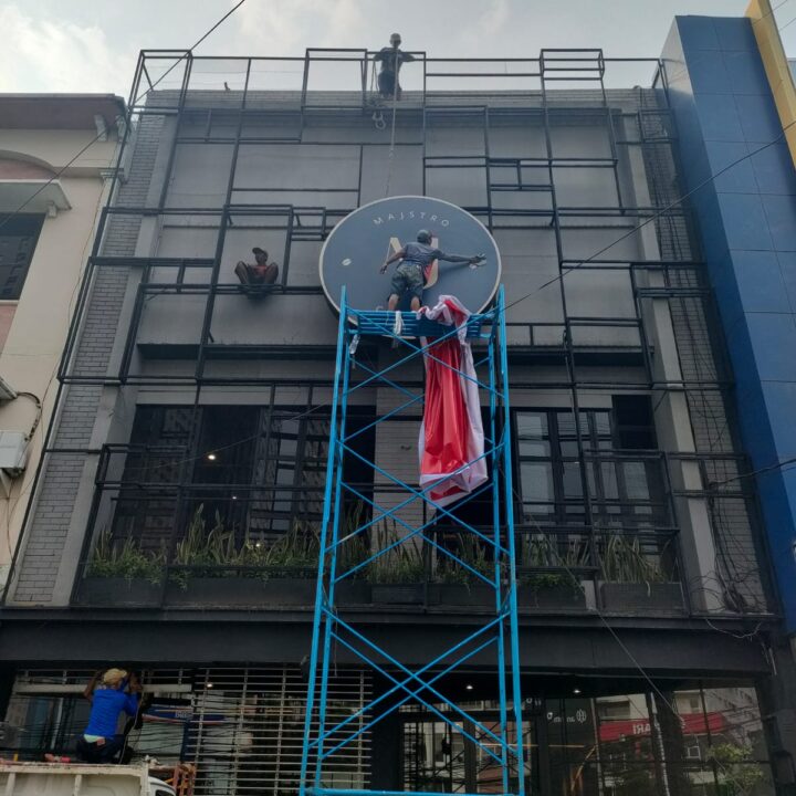 sign Advertising starbuild.id