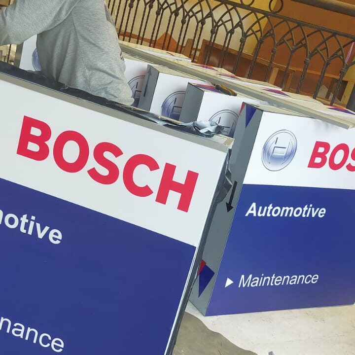 sign box Advertising starbuild.id